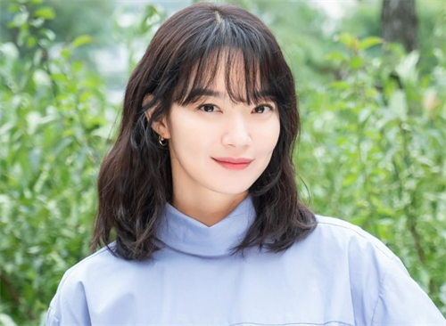 5 thói quen giúp Shin Min Ah giữ da căng mịn ở tuổi 39